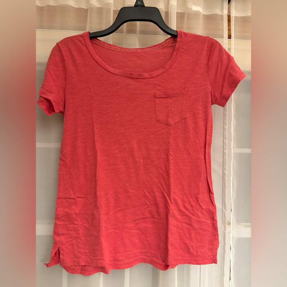 Aeropostale Red Short Sleeve Tee
